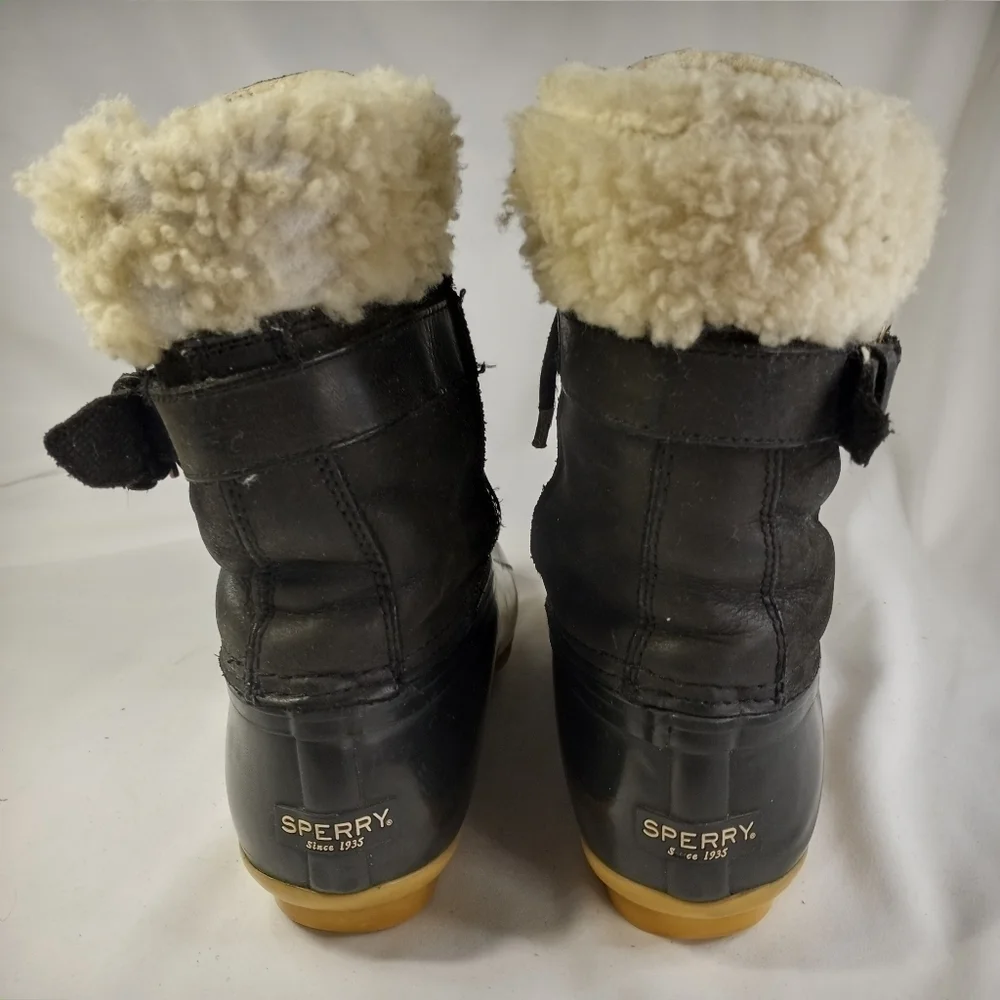 𝅺SPERRY sz 6 Black Fur Lined Duck Boots